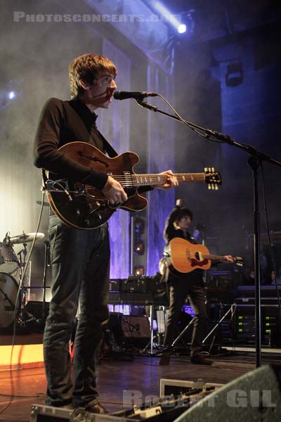 THE LAST SHADOW PUPPETS - 2008-08-26 - PARIS - Olympia - Miles Kane - Alex Turner